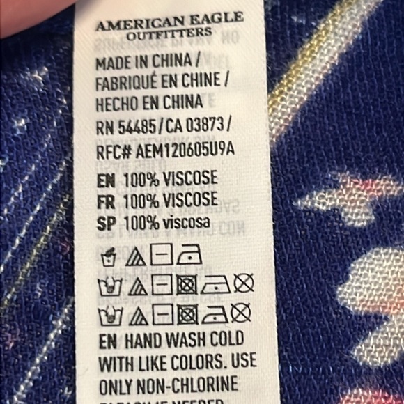 AE Coverup or Shawl - Picture 6 of 8